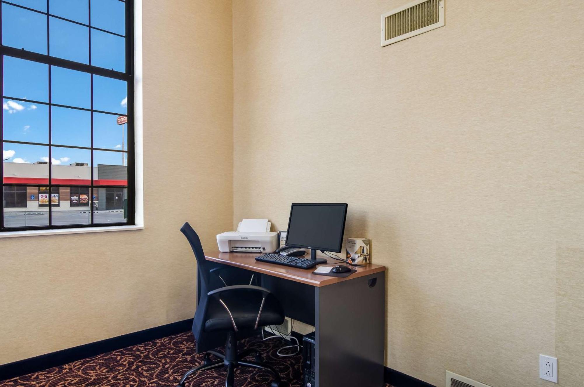 Quality Inn Goodland I-70 Eksteriør billede